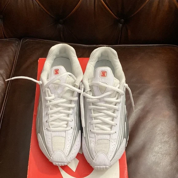 Nike show R4 woman 7.5 - Picture 2 of 7